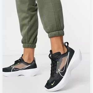 Nike Vista Lite Black Lemon White Venom White Sneaker Bold Design With Open Mesh